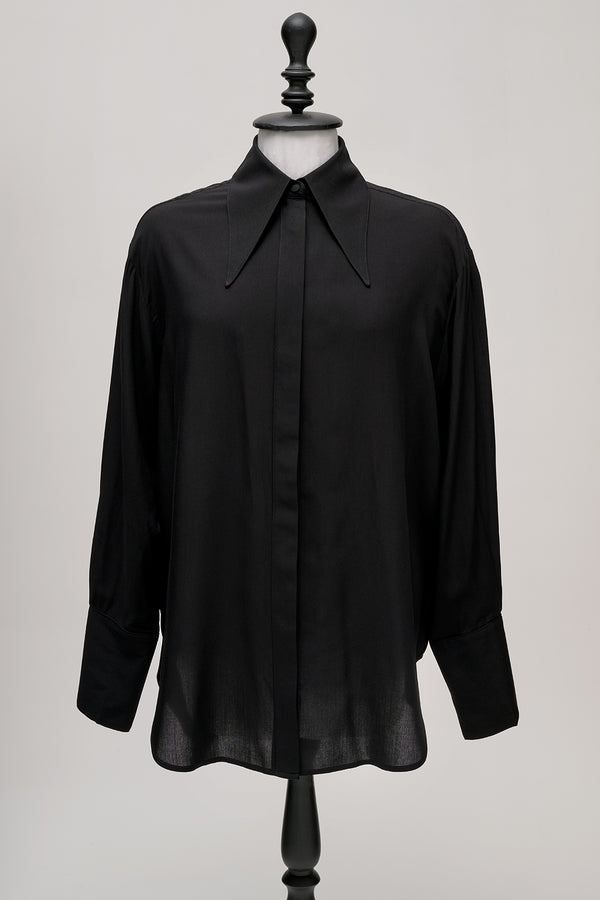 POINTED COLLAR VISCOSE SHIRT in BLACK