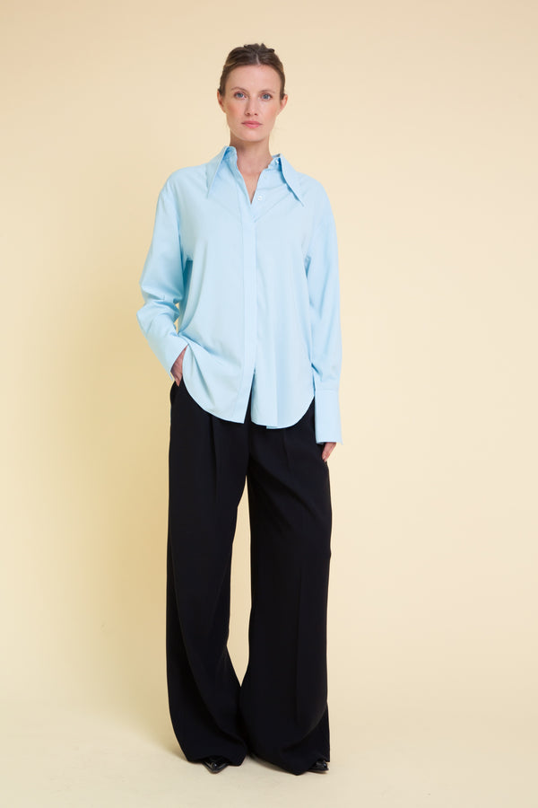 POINTED COLLAR VISCOSE SHIRT in Light Blue