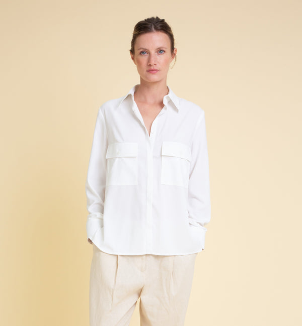 TWO FRONT POCKETS TAILORED VISCOSE SHIRT IN WHITE