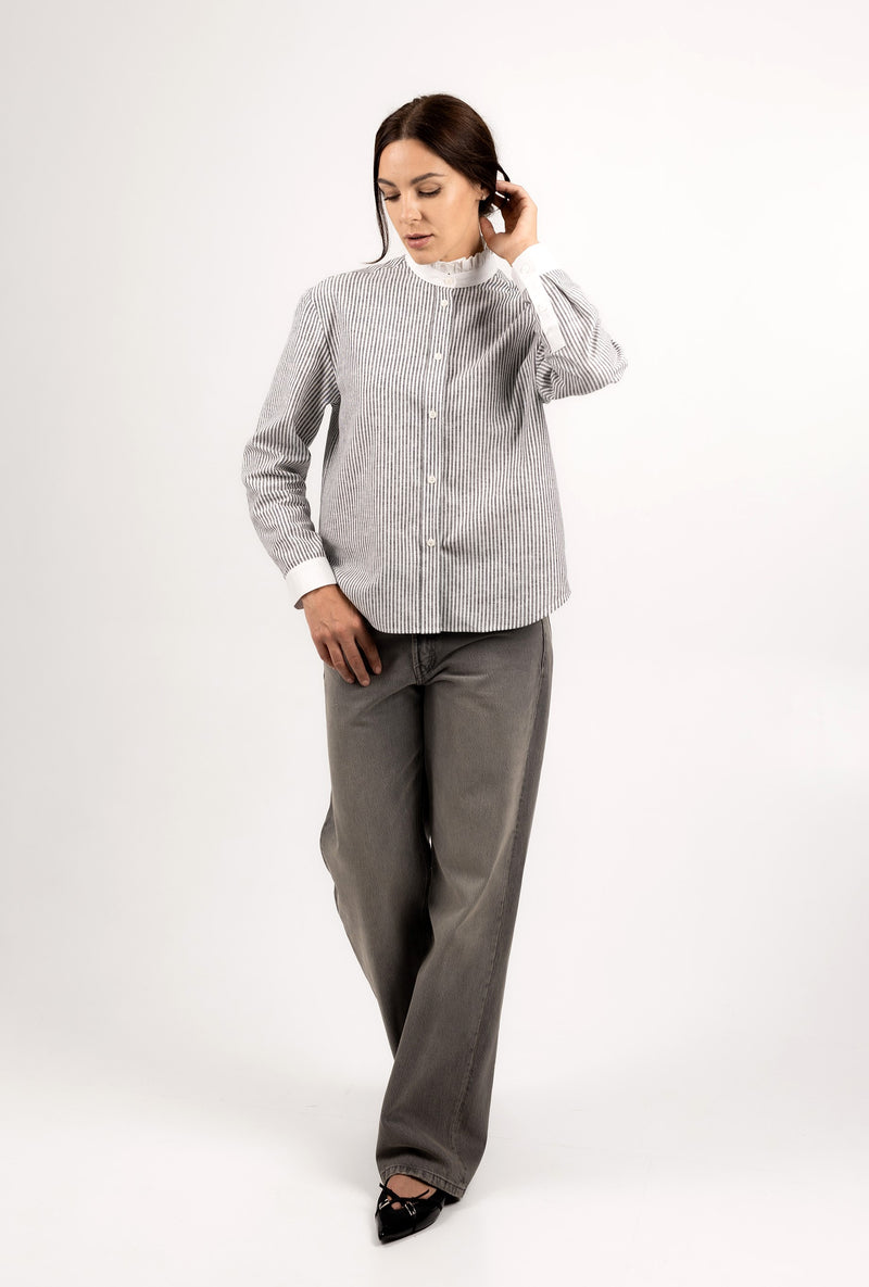 Ruffle collar blouse in black stripe