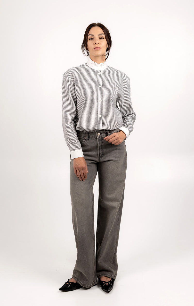 Ruffle collar blouse in black stripe